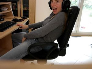 KarinaHH Porno Video: Beim Video schneiden gewi**st (Userwunsch)