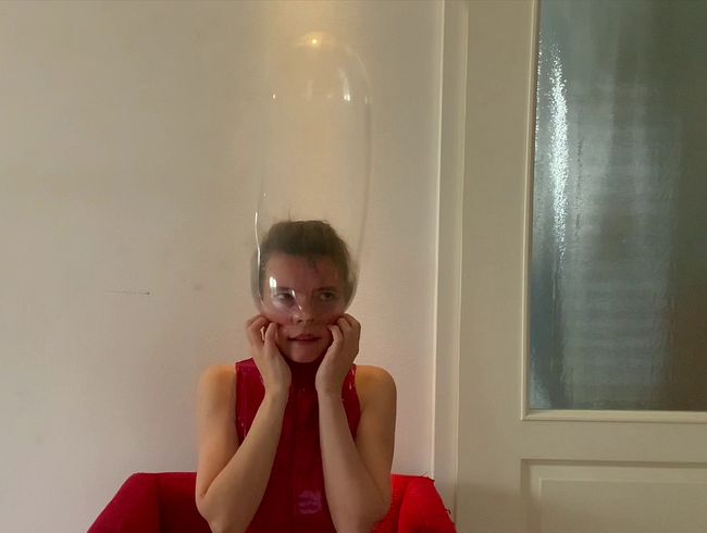 KarinaHH Porno Video: Kondom über Kopf (Userwunsch)