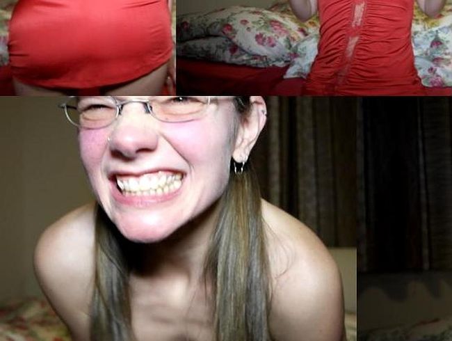 KarinaHH Porno Video: musc** mit Kleid gedehnt (Userwunsch)