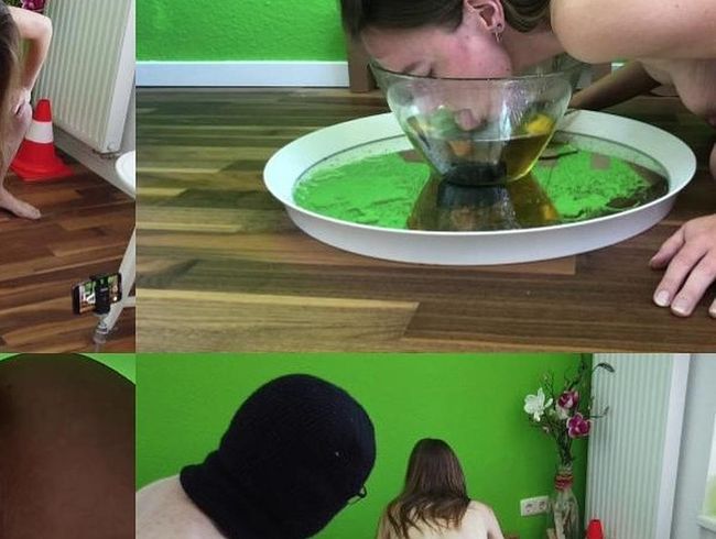 KarinaHH Porno Video: Spielen mit pi**e